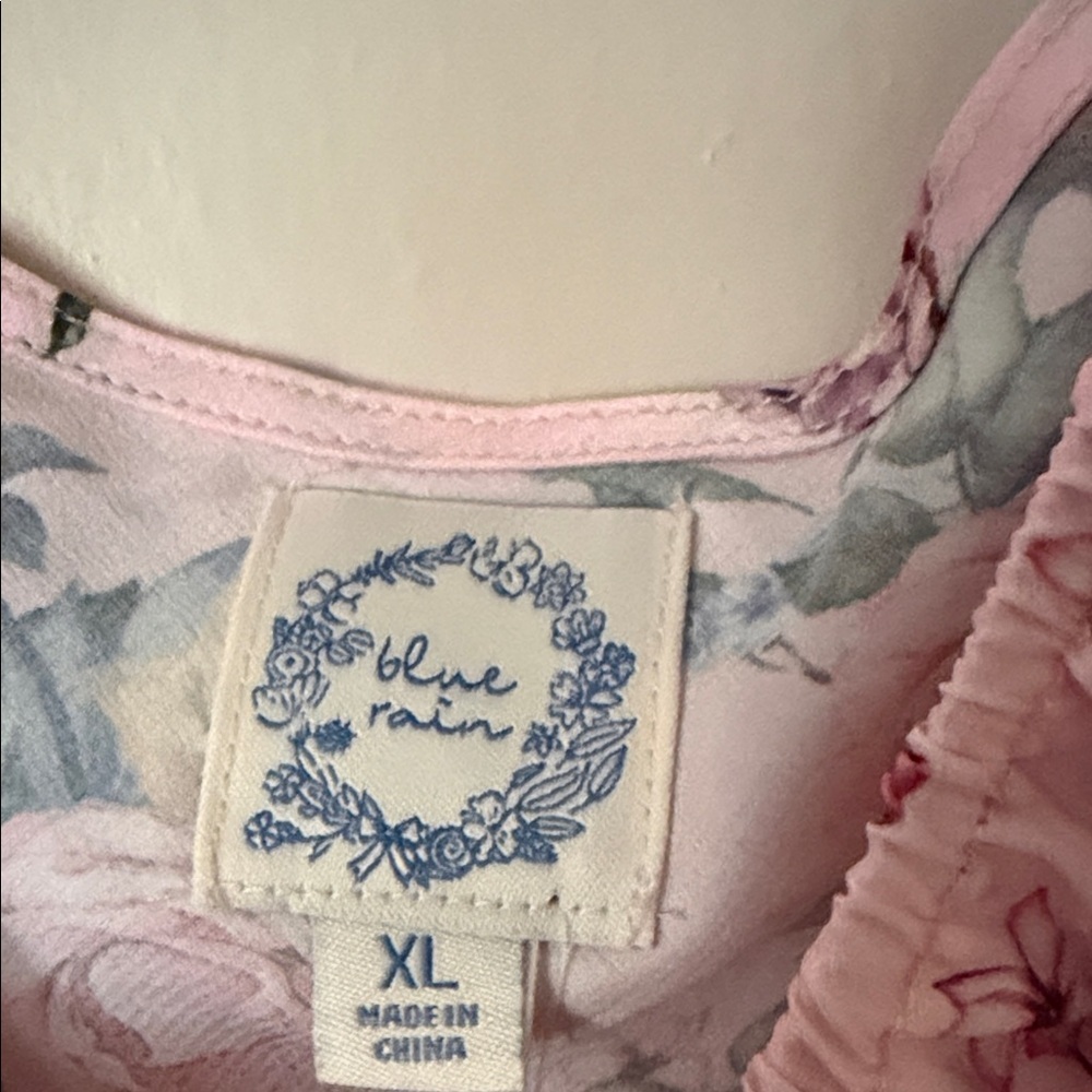 NWT Francesca’s Floral Pink Women's Top size XL - Picture 2 of 7